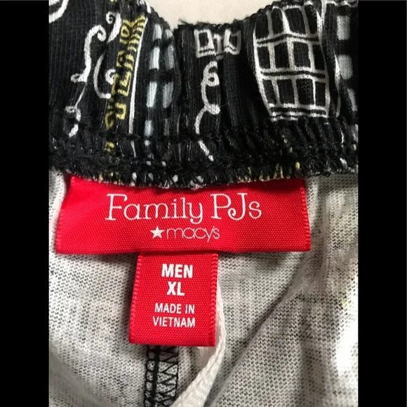 FAMILY PJS MACY’SNEW YEARS theme XL men’s - Picture 14 of 16